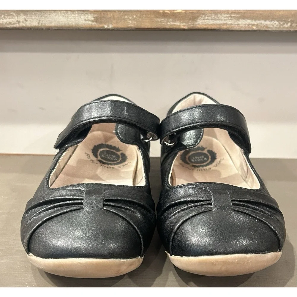 Livie and Luca PIEGA Black Leather Mary Jane Youth Shoes Size 2 EUC